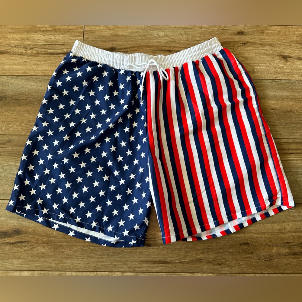 XL Men's American Flag Swim Trunks
